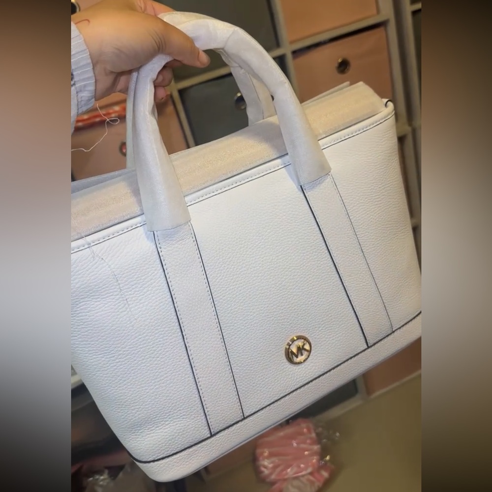 MK WHITE TOTE